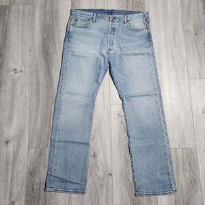Levis 501 Light Wash Straight Leg Button Fly  Mens Denim Jeans Size 36X30